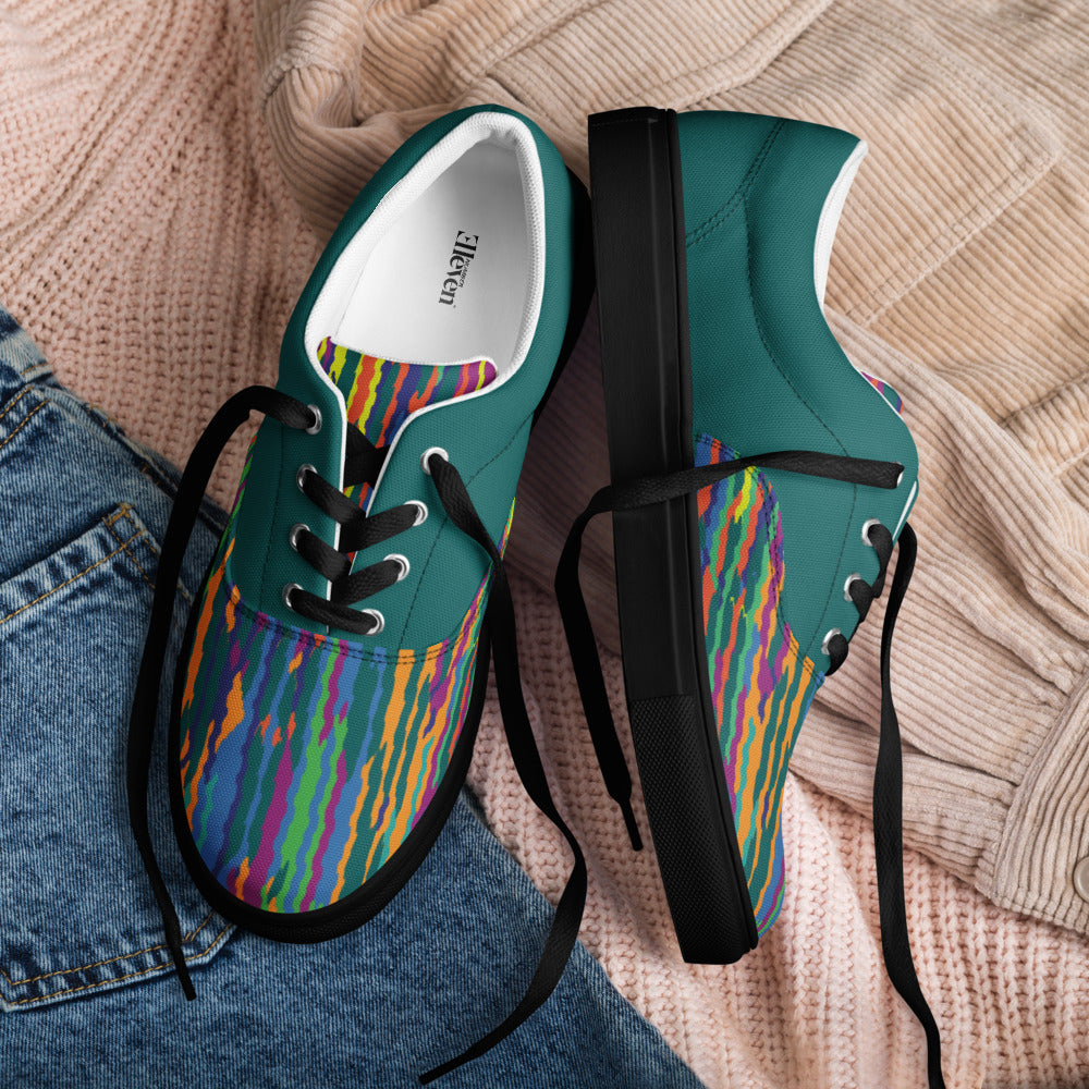 Color Drift Wave Women’s Lace-Up Canvas Shoes