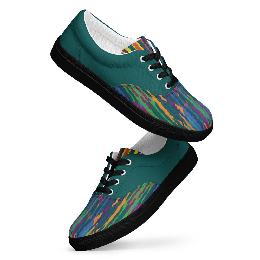 Color Drift Wave Women’s Lace-Up Canvas Shoes